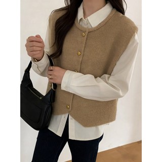 【CHILL】韓系質感金釦圓領針織背心 毛衣馬甲 外搭背心 針織背心 毛衣背心 金釦背心 韓系穿搭 老錢風
