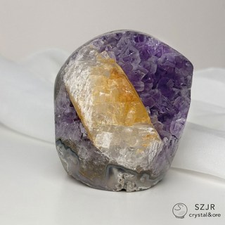 石至晶日 特殊亮彩紫晶方解石 BA12 高8cm 二次結晶 可透光 異象晶鎮 方解石共生 稀有款 紫水晶鎮, 1個, 特殊亮彩紫