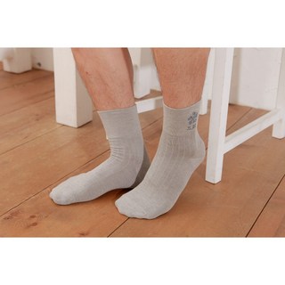五龍牌 高科技竹炭抗菌抗臭離子襪 襪子