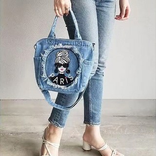 miszapatos 日系時尚魅力女人斜跨包 百搭塗鴉牛仔小包, 巴黎淺藍,長19*厚10*高20cm