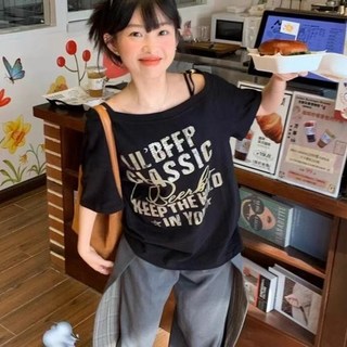 黑色斜肩短袖T恤女夏季字母印花寬鬆顯瘦辣妹休閒露肩性感上衣