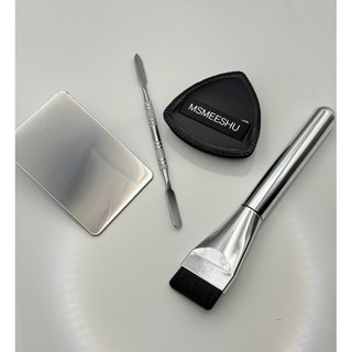 《現貨》韓國粉底刷 一字型 扁平頭 底妝刷 面膜刷 遮瑕刷 化妝刷 鼻影刷 修容刷 新手友善, 1個