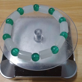 8mm羊脂白玉桶珠手串，天然玉石，手工串製，保平安，辟邪，招財