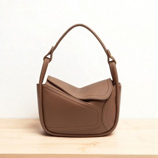 Bliss 復古幾何拼接皮革手提斜跨包 多功能側背包 肩背包 斜背包 4色可選, 卡其