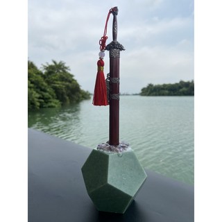 石中劍之天然玉石 青冥劍拆信刀--石中寶劍象徵鎮妖除魔防小人.辦公室必備(台灣在地文創)