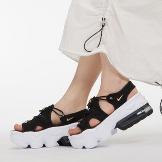 [국내매장판]나이키 여성 우먼스 에어맥스 코코 에어샌들 통굽 키높이 여름샌들 스니커즈