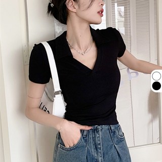 SISI 通勤百搭POLO領短袖T恤，顯瘦修身V領上衣，下襬不規則設計，春夏日常穿搭首選