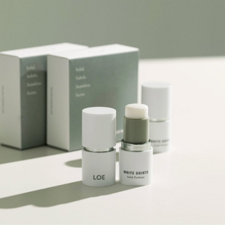 韓國LOE香膏 BTS田征國同款 白襯衫 桃子香膏 固體香水, 1個, Sincere Wood 沈靜松木, 6.5g