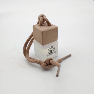 【EASFU 東香芫】5mL 薄荷精油，有機植物精油，台灣現貨，100%天然植物萃取，擴香薰香，改善空氣，車用吊墜, 1個