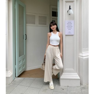 【Aries實拍】MIT安心穿削肩短版BraTop背心，附可拆式罩杯，台灣製，削肩背心/小可愛/韓系短袖