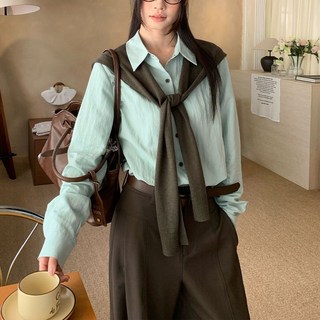 咖色披肩綠色寬鬆鈕釦設計休閒長袖襯衫女上衣