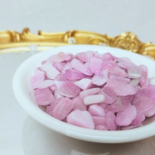 《紫鋰輝碎石》5 9mm/100g 溫柔安撫 心靈療癒 靈性敞開, 1個