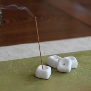 小方扣石膏線香座，簡約薰香容器，適用多種線香，提升居家品味