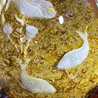 蓮年有魚 景石黃膠花水晶雕刻 - 精工細琢 吉祥如意擺件