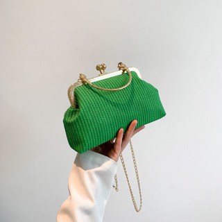 限時特賣 流行包包 女包 新款小眾設計單肩包 鏈條斜挎包 高級感貝殼包 晚宴包, 綠色