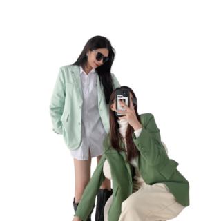 寬鬆版西裝外套，多色可選，時尚百搭，展現率性風格