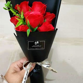 香皂花玫瑰康乃馨小花束 情人節創意禮品 仿真肥皂花, 紅色花黑色紙7朵玫瑰,花束長度25-27釐米左右, 1個