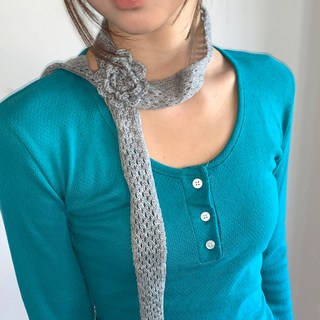 블루씨티 플로나 니트 펀칭 슬림 롱 스카프 타이 머플러