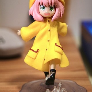 間諜過家家 雨衣安妮亞·福傑 可愛公仔 桌面擺件, 1個, 雨衣阿尼亞 高15cm