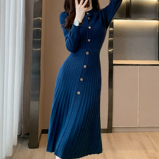여성 클래식 버튼 니트 슬림핏 플레어 미디원피스 B715