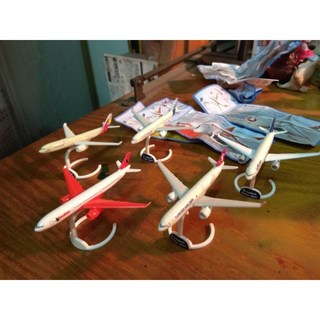 健達出奇蛋 空中巴士A330-300 飛機漢莎 土航 韓亞, 1個