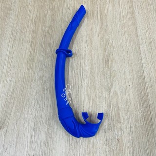 潛鯨 濕式呼吸管 軟式呼吸管 呼吸管 浮潛三寶 現貨 矽膠折疊成人濕式呼吸管 矽膠折疊, 藍色