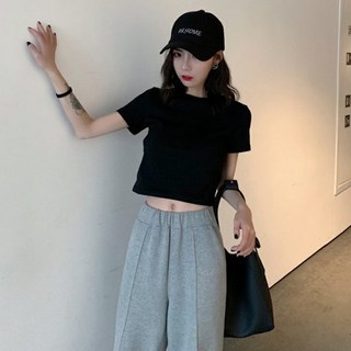 Ladyshare 韓版設計感素色短版上衣 短袖T恤 女裝顯瘦寬鬆【G006】