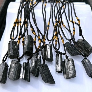 黑碧璽雙尖原礦墜子 天然雙尖體 鏡面光澤 避邪擋煞防小人, 黑碧璽原礦墜子項鍊, 黑