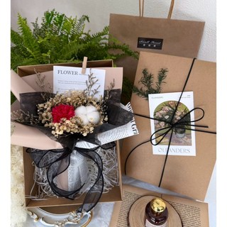 棉花香皂玫瑰小型花束 乾燥花 香皂花 情人節 向日葵 畢業花束 禮物, 1個, 30公分香皂康乃馨紅色（贈牛皮袋、禮盒)