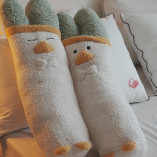 棉床本舖 蒜苗哥抱枕 70X15CM 絨毛觸感 可愛療癒【超商訂單限購一件】