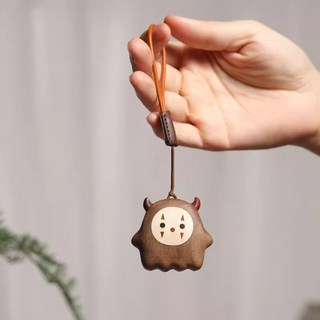 黑胡桃木無臉男龍貓鑰匙扣 創意包包掛件 車用飾品禮物, 1個, 黑胡桃小怪獸挂件