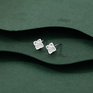 【新款耳飾】2025年純銀銀鏤空花朵森系耳釘女新款潮耳骨釘養耳洞小巧耳飾品精緻耳飾耳釘閨蜜款送女友