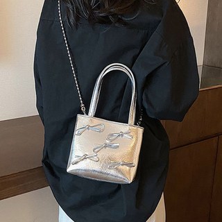 빈스퀘어 실버 체인 미니 도트백 발레코어룩