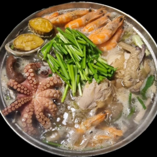 해신탕 밀키트 좋은재료 엄선 기력회복 끝판왕 복날 보양식, 2kg, 1개