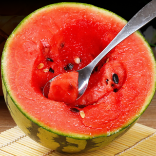 [겨울명품수박]각설탕맛 50년농가 꿀 수박, 1박스, 4~5kg