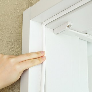 현관문 외풍차단 문틈막이 창문 틈새막이 문풍지 바람막이 벌레차단 아이보리 9 x 6mm 6M, 2개