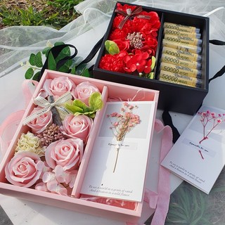 파티앤온 비누꽃용돈박스 부모님 어버이날 돈선물 환갑 드라이플라워, 레드, 1개