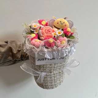 卡通毛線花束 閨蜜畢業情人節禮物, 1個, 一朵漸變玫瑰花,實惠-成品創意花束