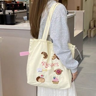可愛刺繡帆布托特包，文藝休閒風，大容量設計