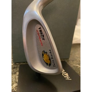 全新HONMA TOUR WORLD 4號鐵杆, 長度跟度數請留言給賣家, 1度