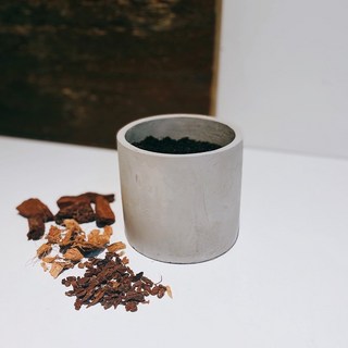 盆空間 袖珍椰子盆栽 3吋-4.5吋 室內綠植 淨化空氣, 植物+土壤+水泥盆+底盆（4.5吋盆）, 1個