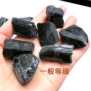 黑碧璽雙尖原礦墜子 天然雙尖體 鏡面光澤 避邪擋煞防小人, 一般等級 2顆1組, Black