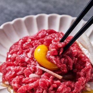 쫀득하고 찰진 신선한 1++(9) 한우 육회 200g, 1개