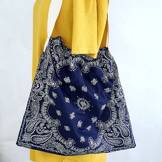여성 페이즐리 에코백 국내 색상 빅사이즈 반다나 숄더백 가벼운 나들이 가방