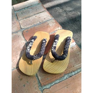 台灣檜木兒童木屐 裝飾用 附發票, 黑楓葉1