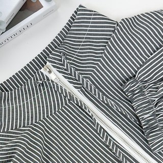 Fee現貨3色 直條翻領綁帶拉鏈外套 襯衫外套 翻領條紋 拉鍊短外套 女性外套 防風外套