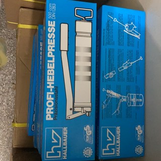 HALLBAUER黑寶手動黃油槍500cc適用黃油條, 1個, 軟管一條