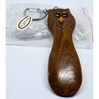 【強哥數位生活小舖】日本北海道鑰匙圈 - 貓頭鷹 鞋拔 TOMIYA 紀念品 新千歲機場 札幌, 1個