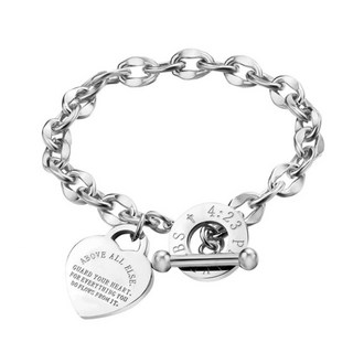 舉飾無雙 316L 鈦鋼經典心紋理扣設計手鍊