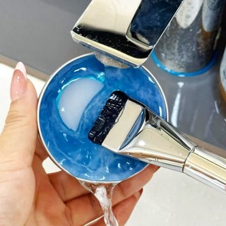 洗過才知道 化妝刷裏真的很臟！刷子清洗清潔皂 粉撲清潔工具神器, 1個, 化妝刷清潔皂 月色